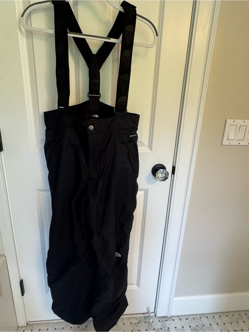 The North Face Black Boys XL EZ Grow Ski Pants w/ Adjustable Logo Suspenders